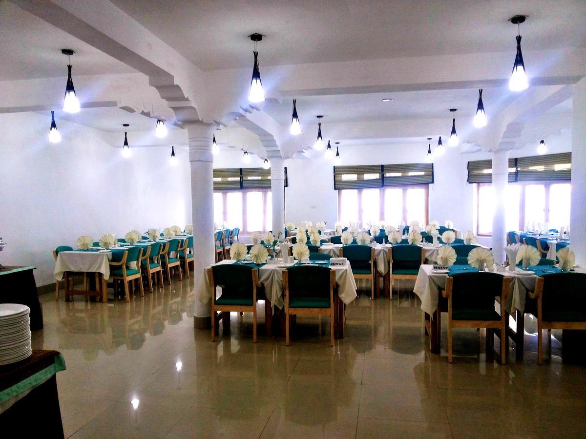 Hotel New Glacier View Лех Екстериор снимка