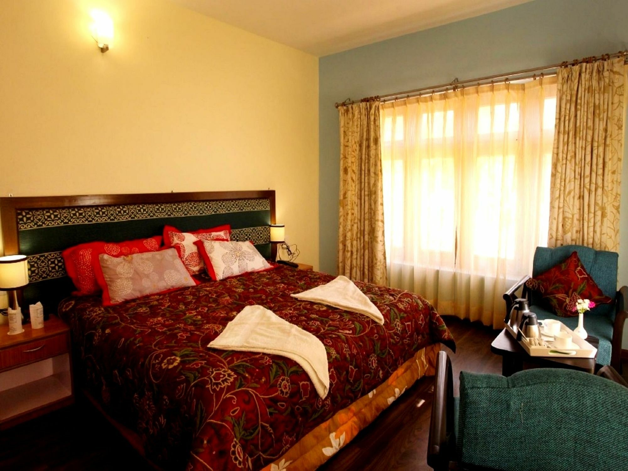 Hotel New Glacier View Лех Екстериор снимка